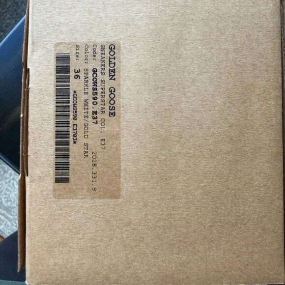 Golden Goose Sneakers Women Size 6 White and Gold - Picture 8 of 8